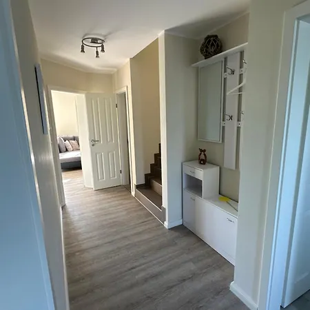 Momke Am Diek Haushaelft A Feriehus